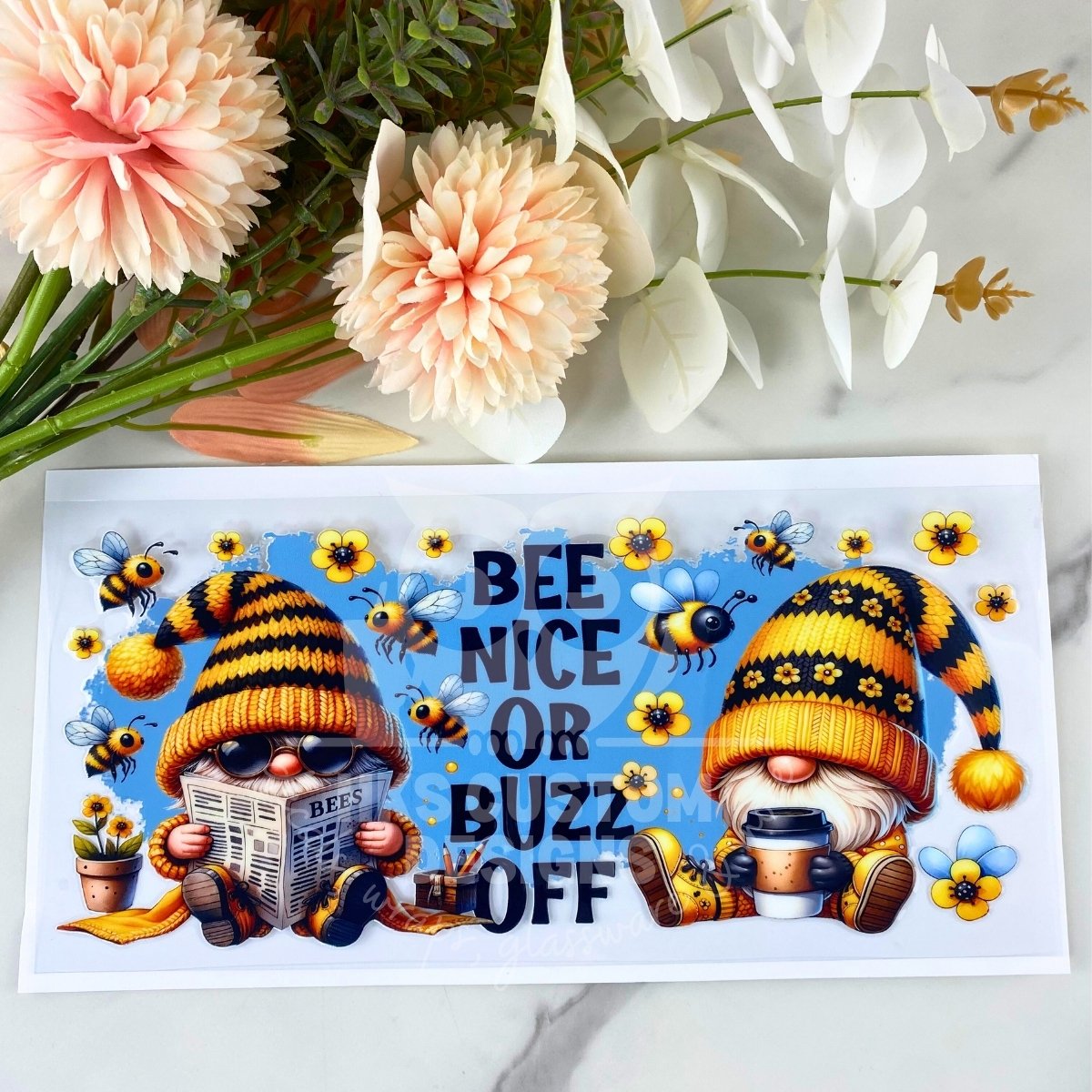 Bee Nice Gnome | 16 oz UV DTF Wrap